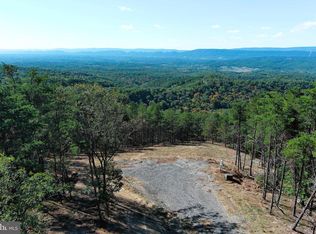 99 Bluffs On The Potomac, Fort Ashby, WV 26719