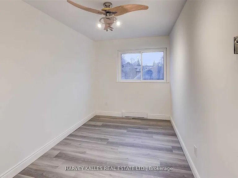 901 Millwood Rd #B — Photo 13