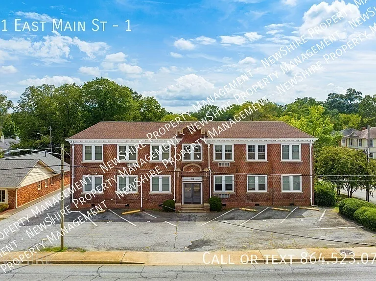 701 E Main St #1 — Photo 5