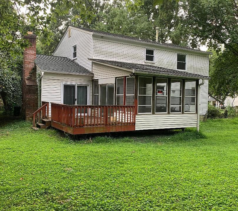 2nd image of 5029 Broken Oak Ln