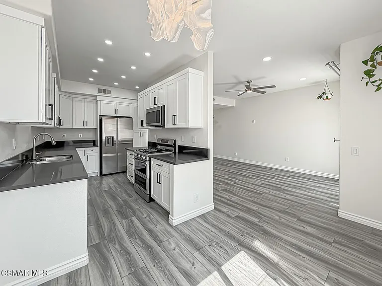 391 Westlake Vista Ln — Photo 13