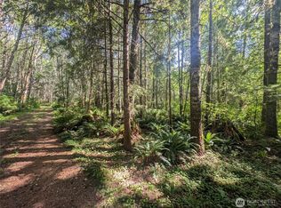 999 Hwy 101 Highway, Beaver, WA 98363