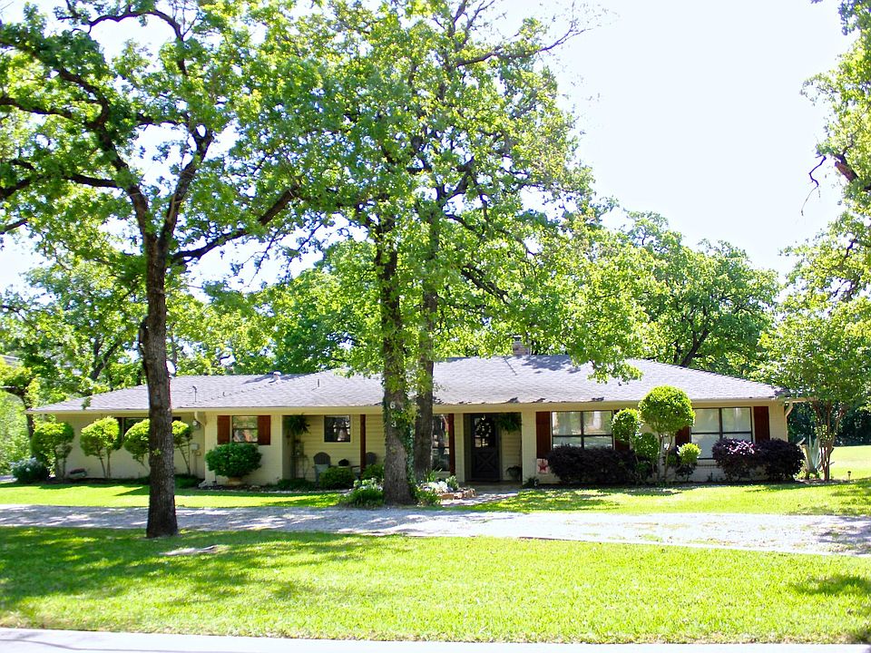 1st image of 603 Shady Ln