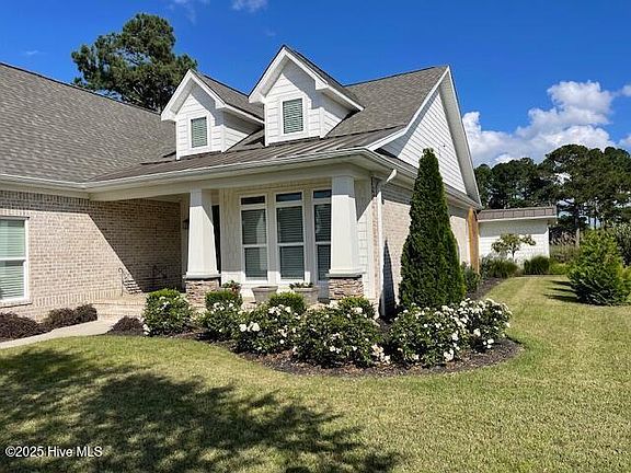3rd image of 1325 Grandiflora Drive