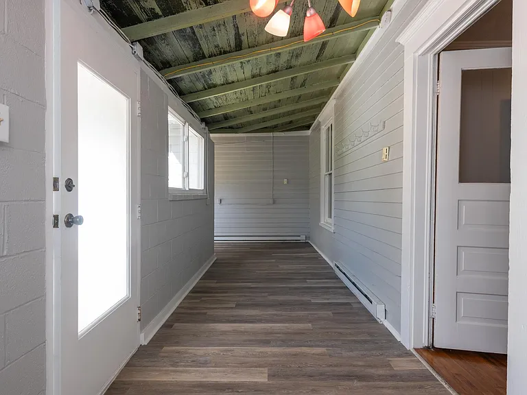156 Grove St — Photo 30