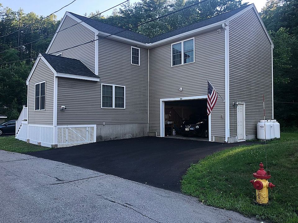 2nd image of 50 Bay St