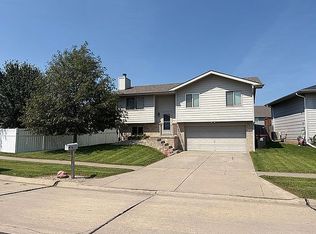 6623 N 13th St, Lincoln, NE 68521