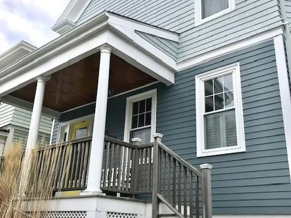 (undisclosed Address), Newport, RI 02840