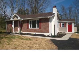34 Wartman Rd, Collegeville, PA 19426