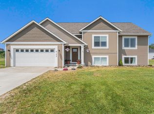 4162 Spring Meadow Dr, Hamilton, MI 49419