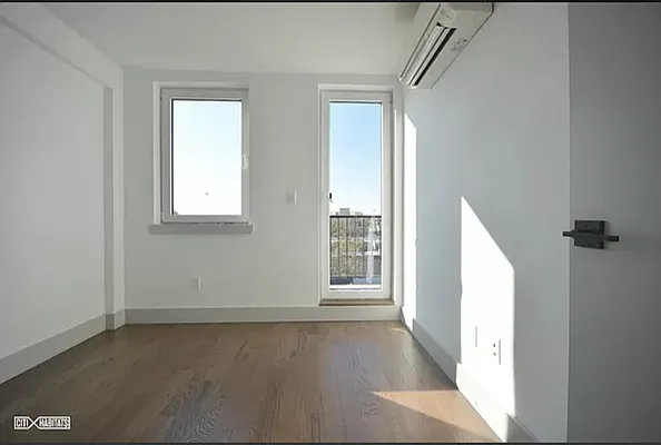 Rented by Corcoran | media 11