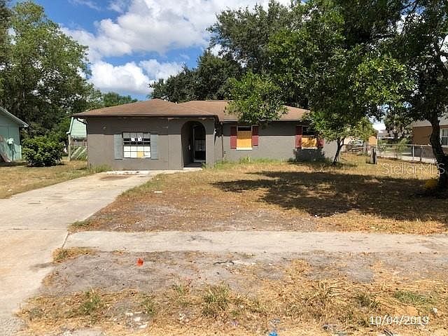 1st image of 279 Cherry Laurel Ln