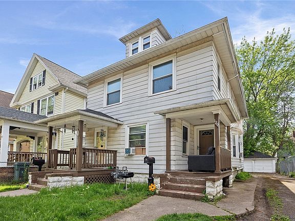 3rd image of 129 Hobart St