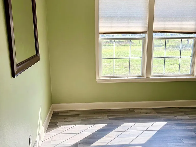 2884 Brooks Dr — Photo 12