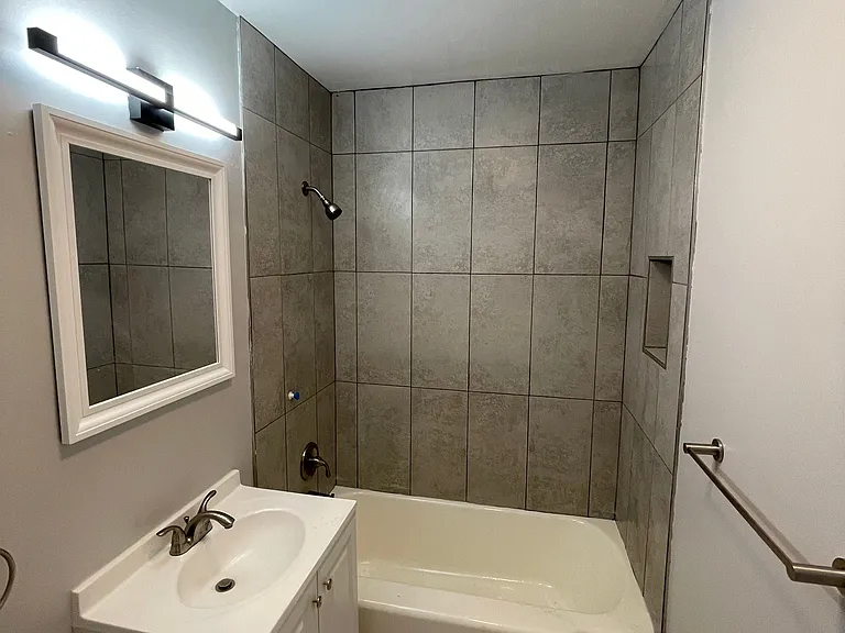2404 S 18th St #2 — Photo 23
