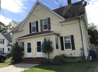 220-222 Peach St, Barre, MA 01005