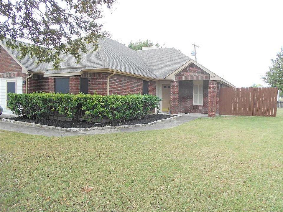 1st image of 1627 Riverway Bend Cir