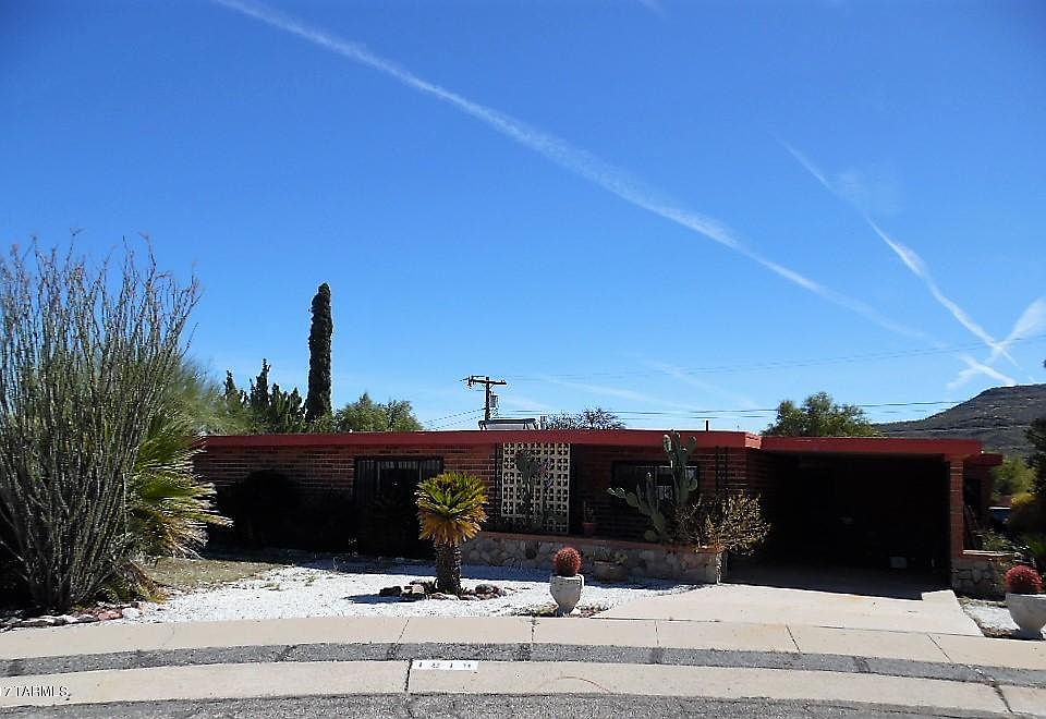 1st image of 1919 W Jalisco Pl
