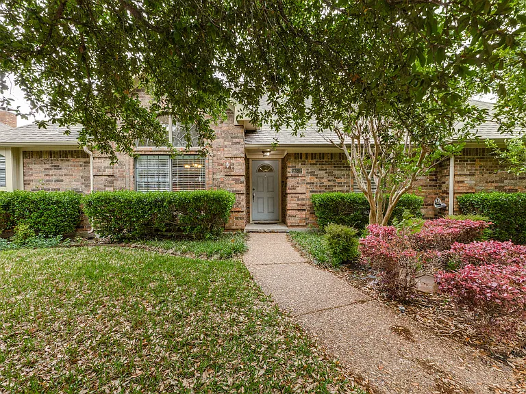 18612 Park Grove Ln — Photo 2