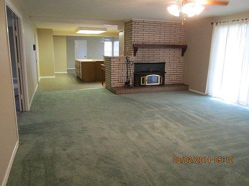 3rd image of 88 Oak Aly
