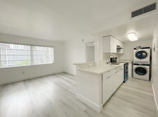 435 NE 23rd St APT 207, Miami, FL 33137