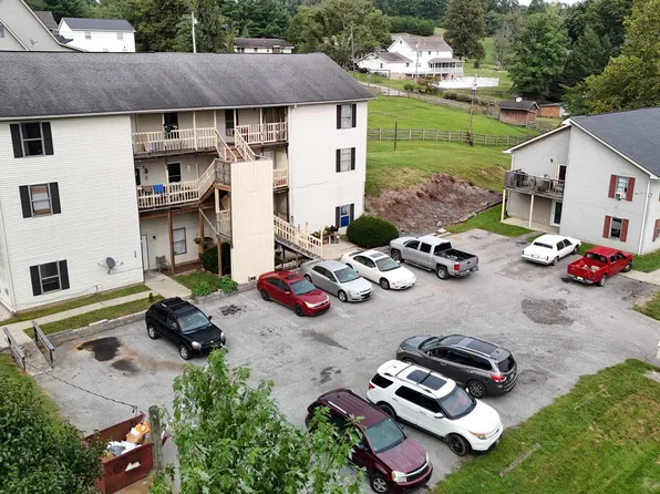 459-461 Jessica Dr, Russell, KY 41169