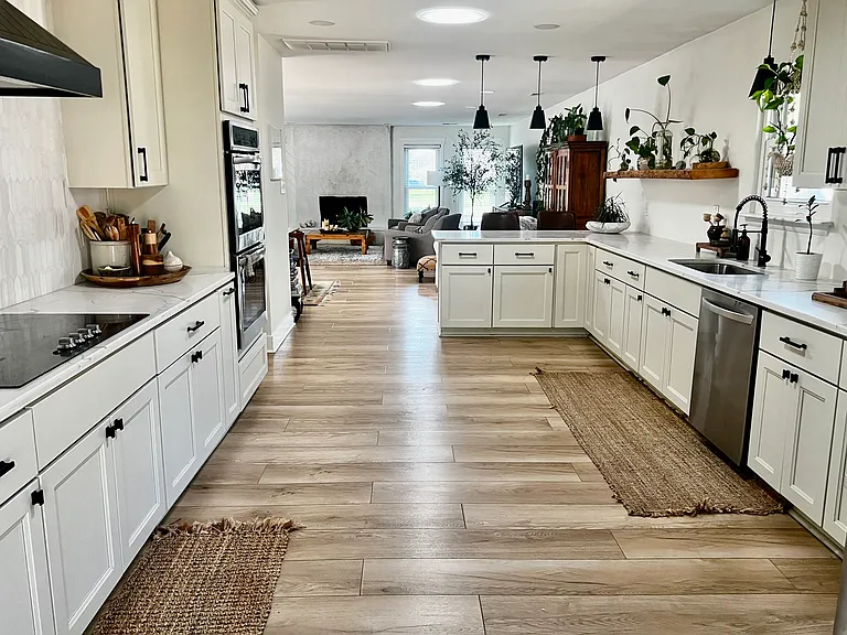 2201 Hunters Wood Way — Photo 25