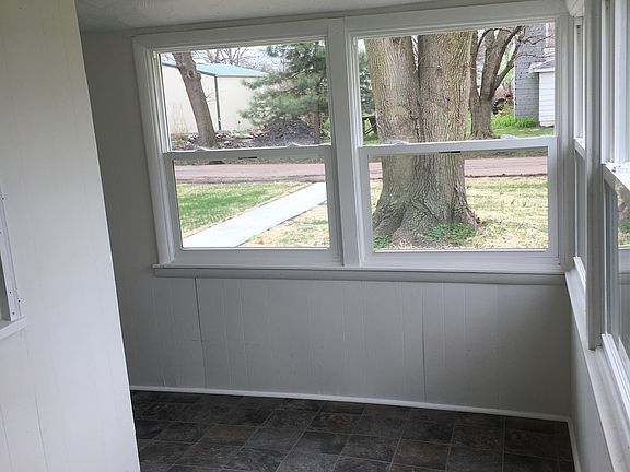 Entry/mud room