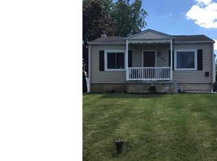 102 Wellington Rd, Aston, PA 19014