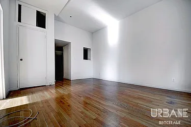 Rented by Urbane Brokerage