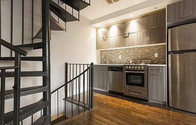 Rented by Brooklyn Group | media 25