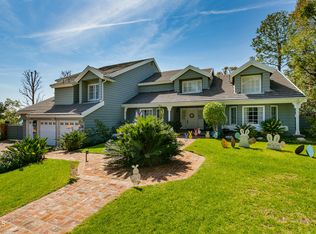 736 Greenridge Dr, La Canada Flintridge, CA 91011