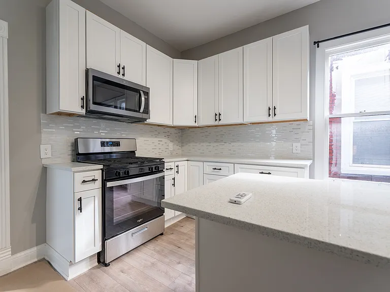 2053 N Bingham St #2 — Photo 6