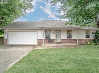 3541 W Harvard St, Fayetteville, AR 72704