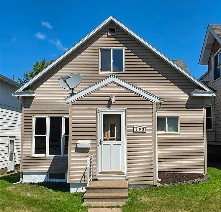 1st image of 703 Harrison St