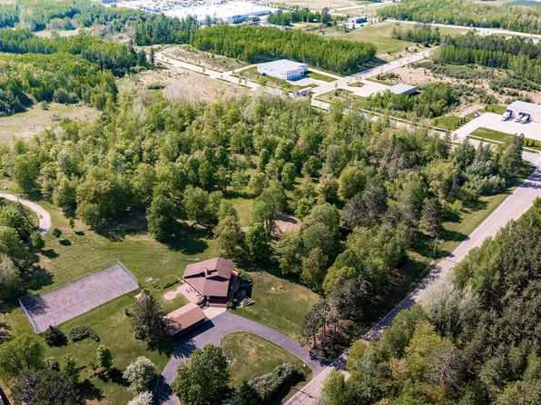 3101 Airport Rd, Grand Rapids, MN 55744