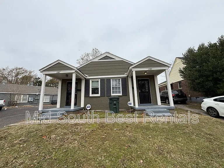 1385 Chadwick Cir — Photo 3