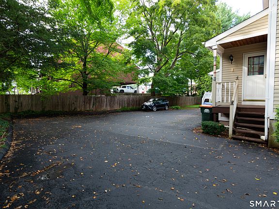 4th image of 101 Curtis Street #1