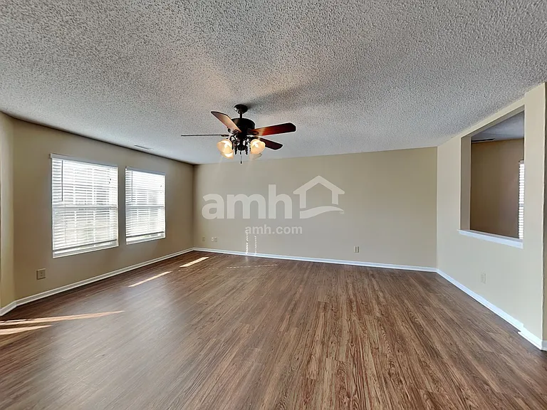 3110 Brandenburg Dr — Photo 8