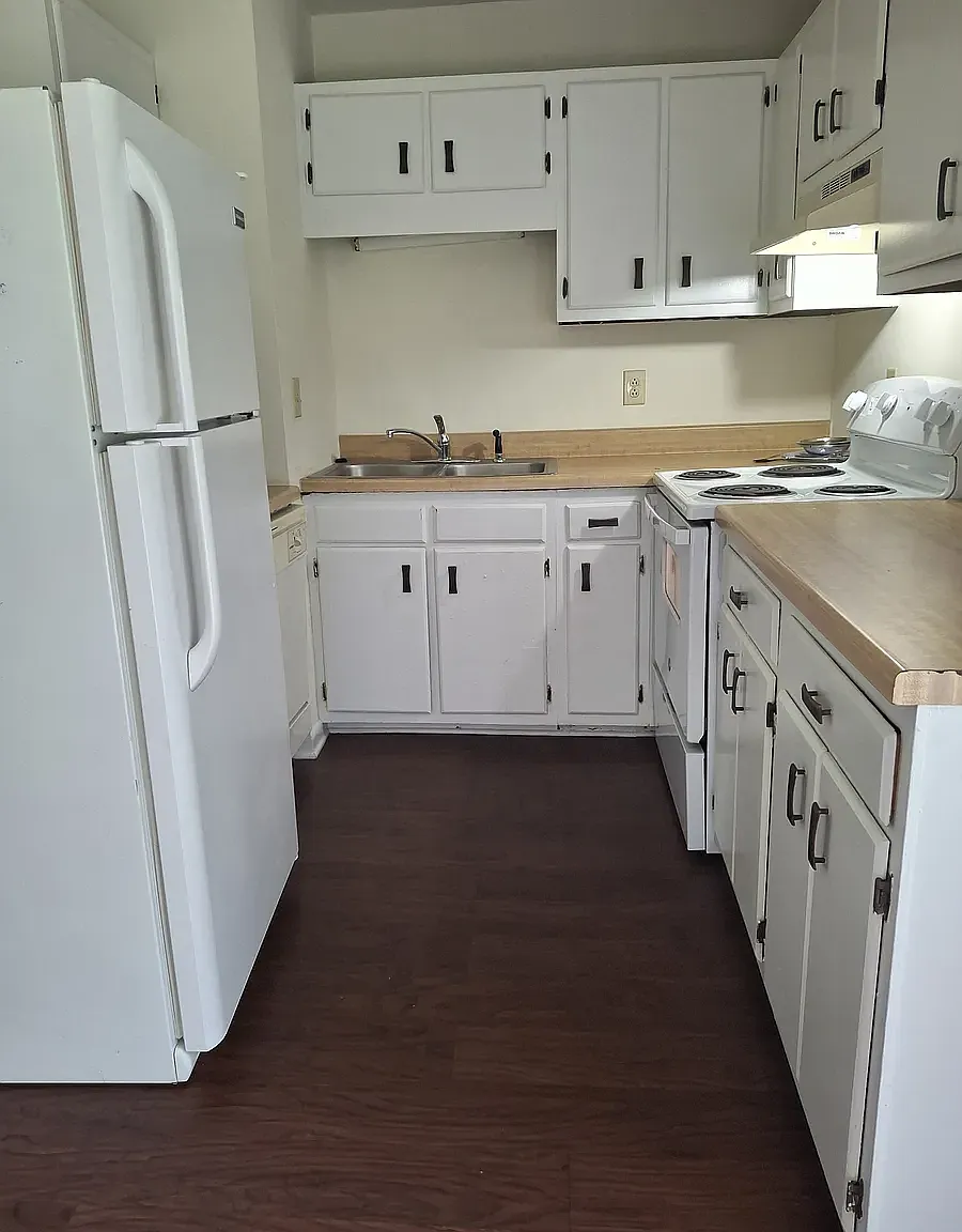 212 Faison Ave — Photo 3