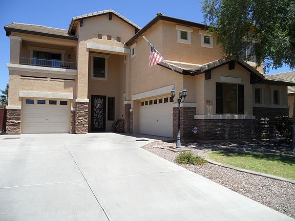 3rd image of 868 E Julie Ave