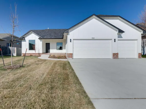 8364 W Kackley Ct, Wichita, KS 67205