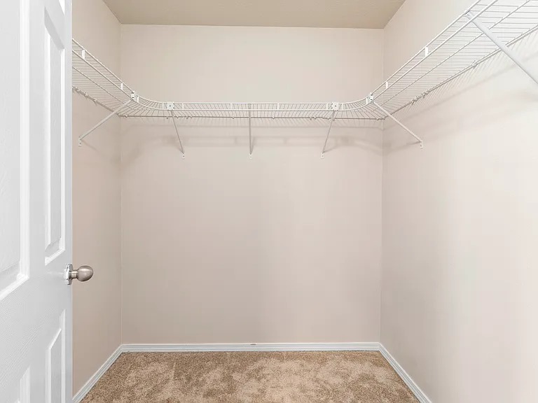 1639 SW Wright Pl — Photo 36