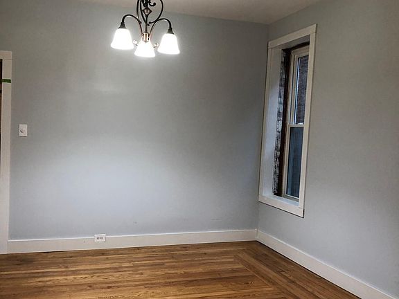 5th image of 60-62 Willow St #2