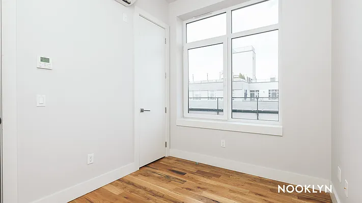 Rented by Nooklyn NYC LLC | media 24