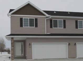 3539 15th St S, Moorhead, MN 56560