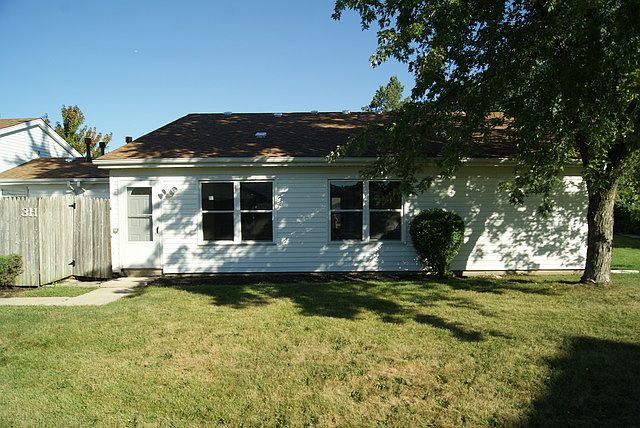 1st image of 3 Fernwood Dr #3H