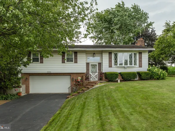 1231 Oaklyn Dr, Narvon, PA 17555