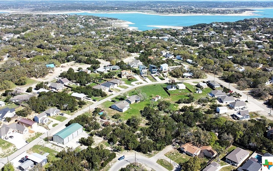 1st image of 1881 Canyon Lake Dr