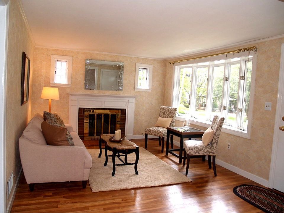 Living Room with FP and hardwood floors 